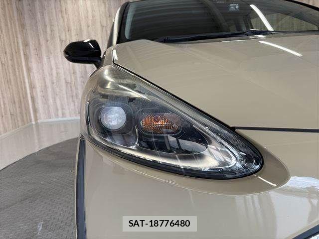 Toyota SIENTA 2019-09 8563549-20