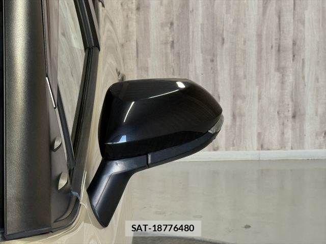 Toyota SIENTA 2019-09 8563549-25