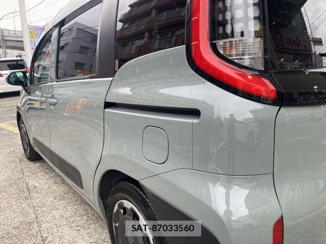 Toyota SIENTA 2025-09 8563543-12