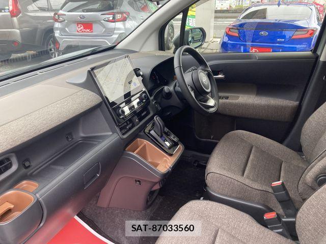 Toyota SIENTA 2025-09 8563543-18