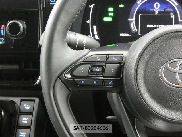 Toyota SIENTA 2026-01 8563544-9