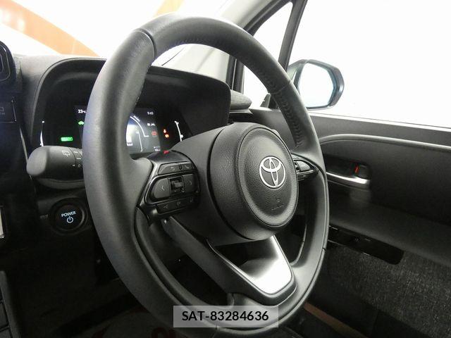 Toyota SIENTA 2026-01 8563544-25