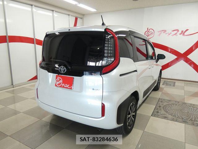 Toyota SIENTA 2026-01 8563544-26