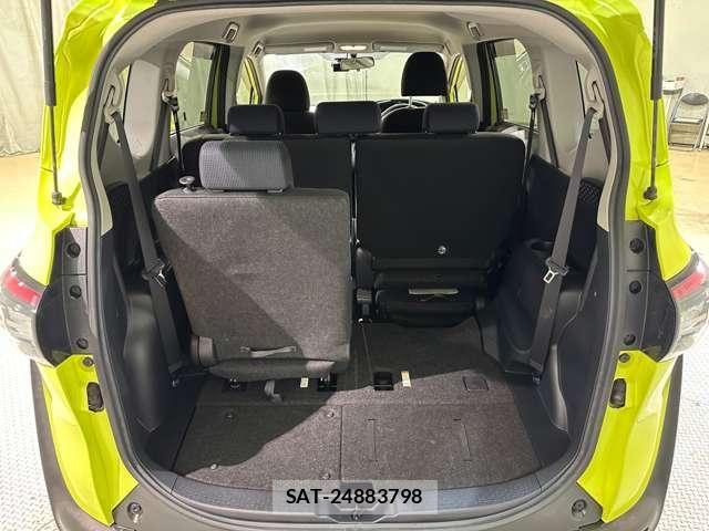 Toyota SIENTA 2015-09 8563548-29