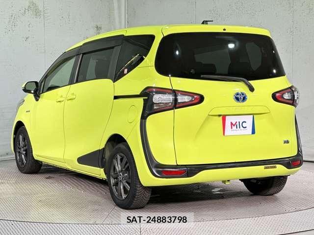 Toyota SIENTA 2015-09 8563548-6