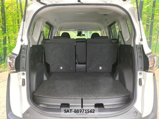Toyota SIENTA 2019-01 8563547-9