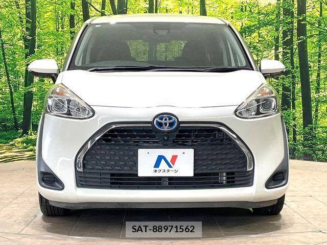 Toyota SIENTA 2019-01 8563547-13