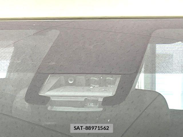 Toyota SIENTA 2019-01 8563547-2