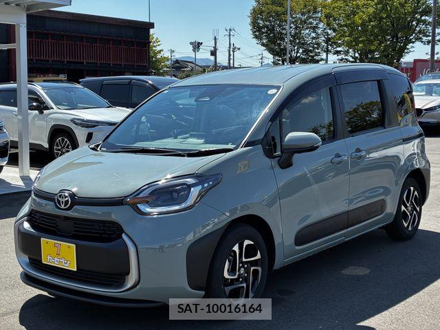 Toyota SIENTA 2023-10 8563545-11