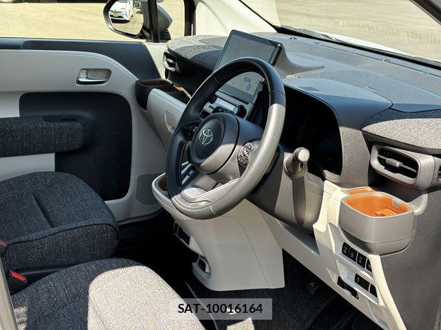 Toyota SIENTA 2023-10 8563545-12