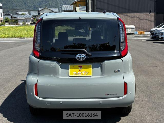 Toyota SIENTA 2023-10 8563545-8