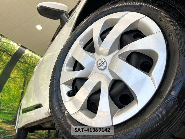 Toyota SIENTA 2017-06 8628903-13