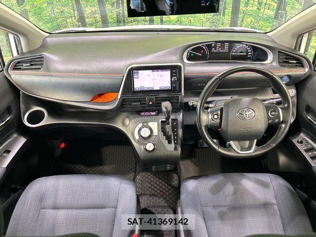 Toyota SIENTA 2017-06 8628903-1