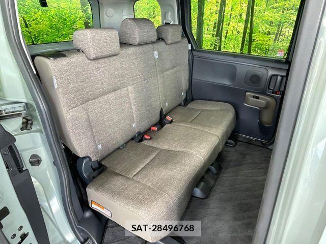 Toyota SIENTA 2025-01 8628896-8
