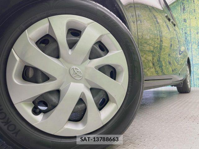 Toyota SIENTA 2017-08 8628906-13