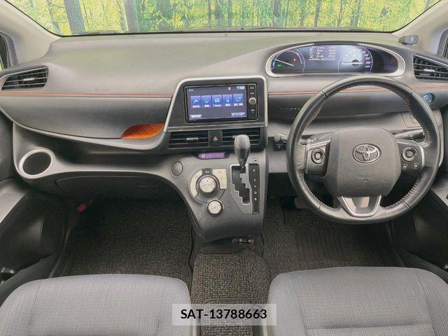 Toyota SIENTA 2017-08 8628906-1