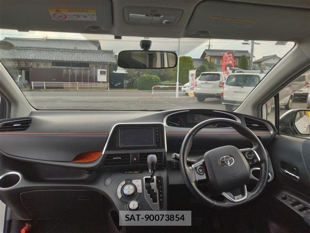 Toyota SIENTA 2016-01 8628905-13