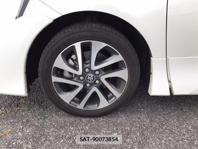 Toyota SIENTA 2016-01 8628905-8