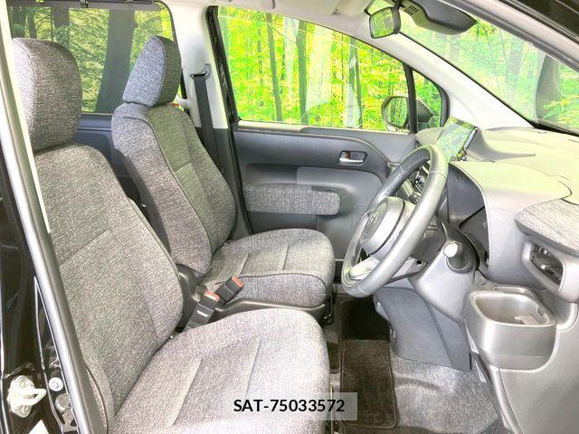 Toyota SIENTA 2023-05 8628899-7