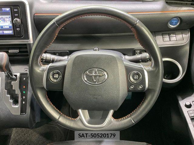 Toyota SIENTA 2018-03 8628902-12