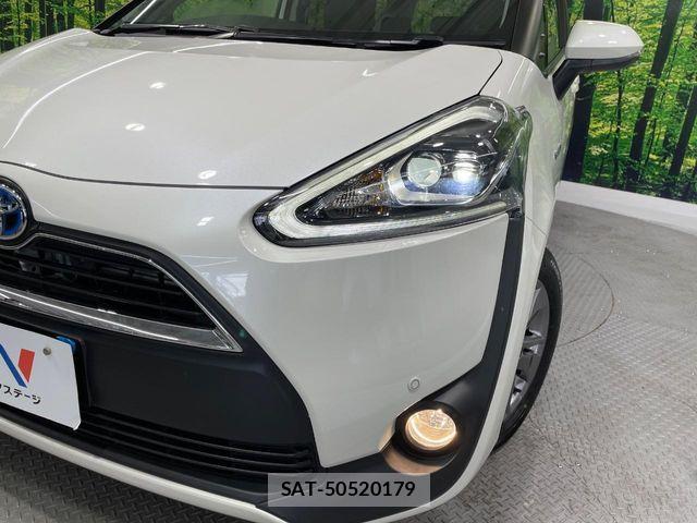 Toyota SIENTA 2018-03 8628902-13