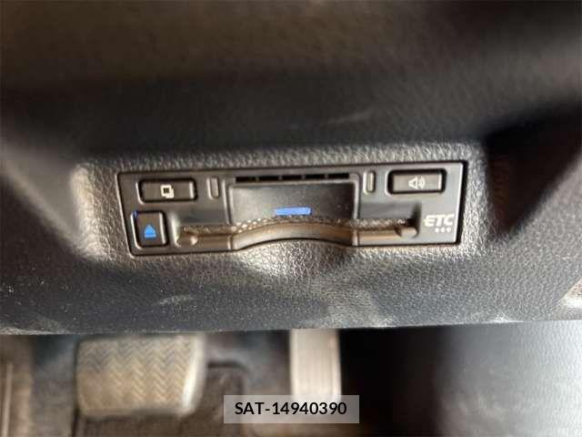 Toyota SIENTA 2023-07 8628900-5