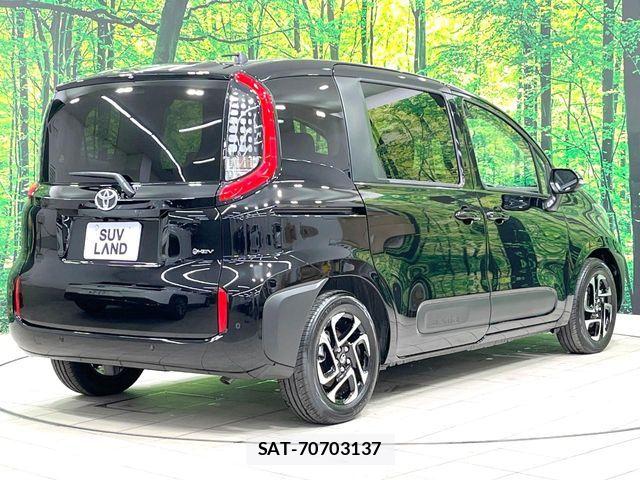 Toyota SIENTA 2026-06 8628891-17