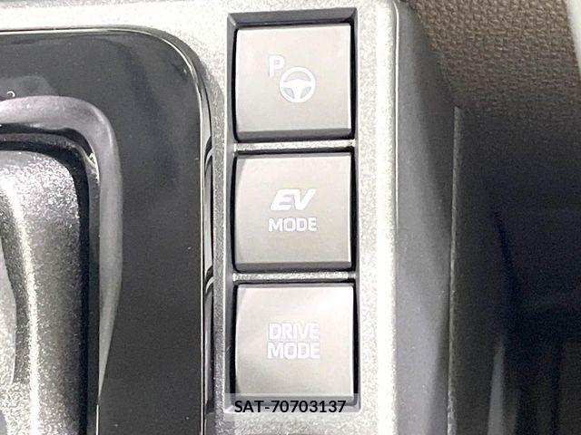 Toyota SIENTA 2026-06 8628891-6