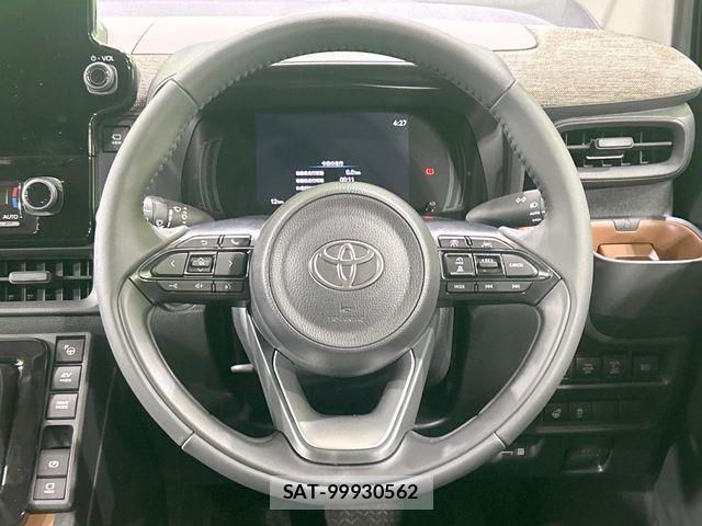 Toyota SIENTA 2026-06 8628893-11