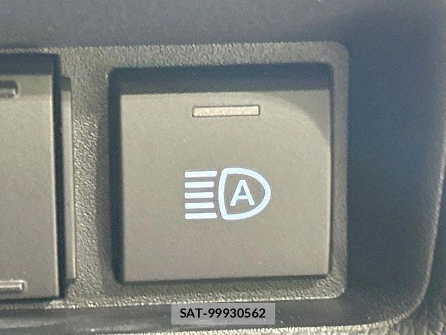 Toyota SIENTA 2026-06 8628893-6
