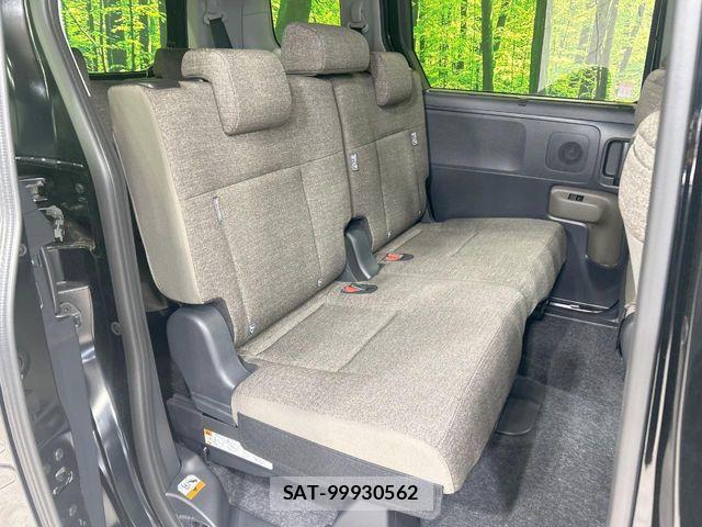 Toyota SIENTA 2026-06 8628893-8