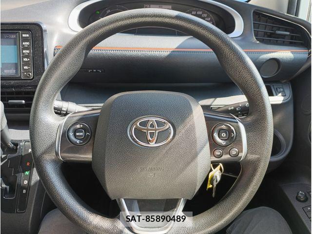 Toyota SIENTA 2021-07 8628904-11