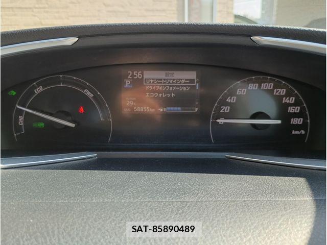 Toyota SIENTA 2021-07 8628904-12