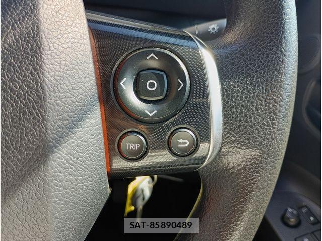 Toyota SIENTA 2021-07 8628904-13