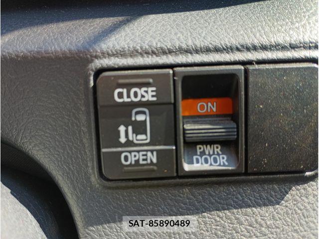 Toyota SIENTA 2021-07 8628904-19