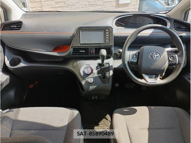 Toyota SIENTA 2021-07 8628904-4