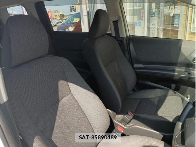 Toyota SIENTA 2021-07 8628904-6