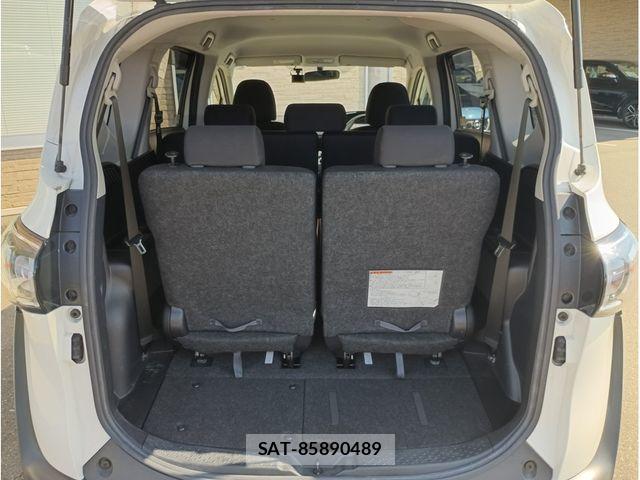 Toyota SIENTA 2021-07 8628904-8