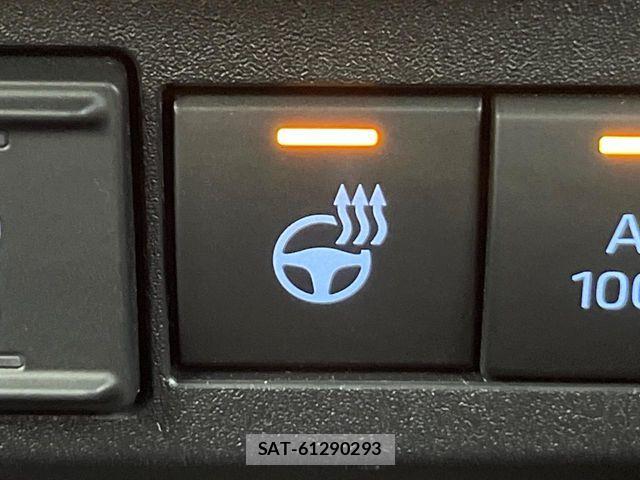 Toyota SIENTA 2023-09 8628895-5
