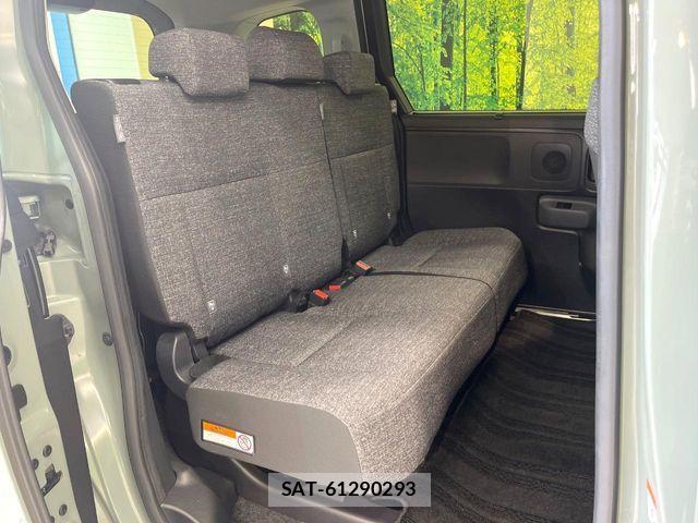 Toyota SIENTA 2023-09 8628895-8
