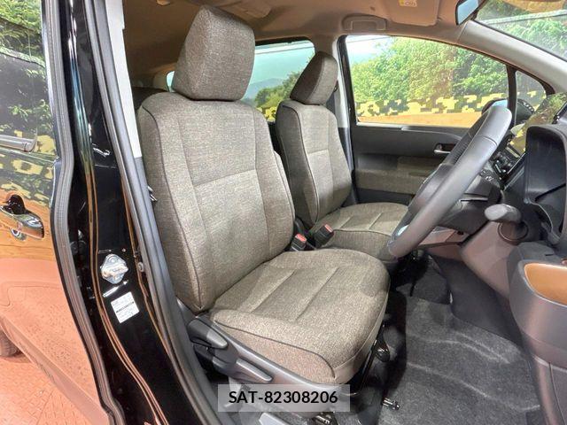 Toyota SIENTA 2026-06 8661572-7
