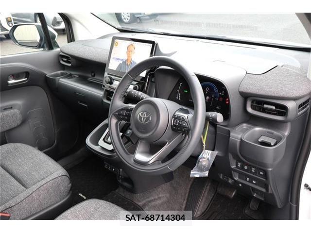 Toyota SIENTA 2025-03 8661571-9