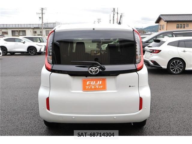 Toyota SIENTA 2025-03 8661571-17