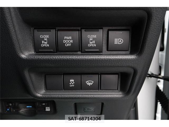 Toyota SIENTA 2025-03 8661571-7
