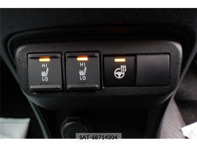 Toyota SIENTA 2025-03 8661571-8