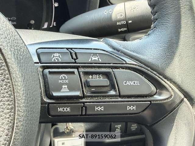 Toyota SIENTA 2022-10 8666907-9