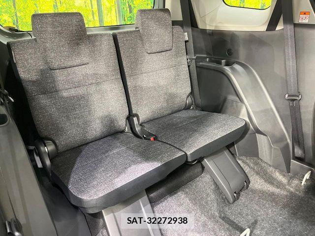Toyota SIENTA 2026-05 8661574-9
