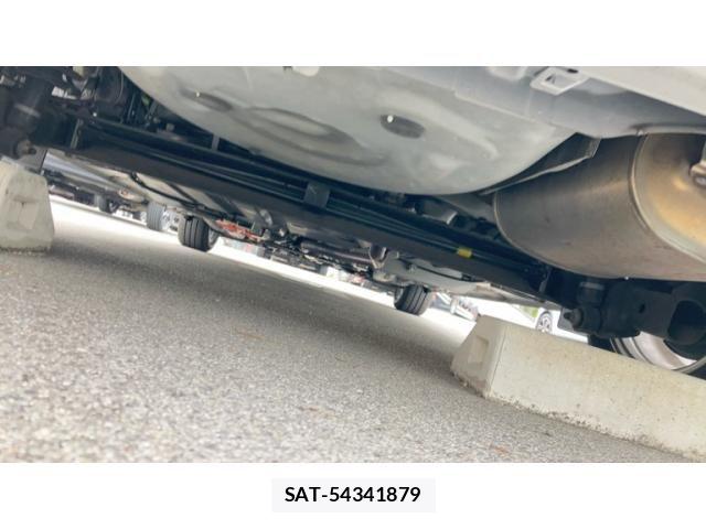 Toyota SIENTA 2016-05 8661587-5