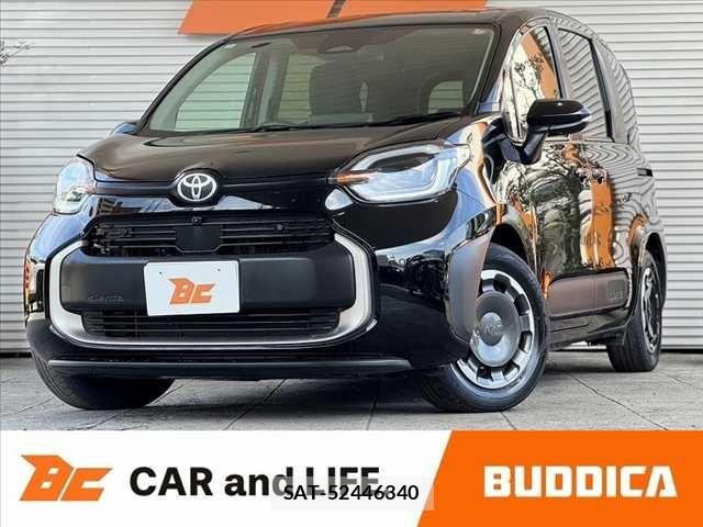 Toyota SIENTA 2022-11 8661583-0