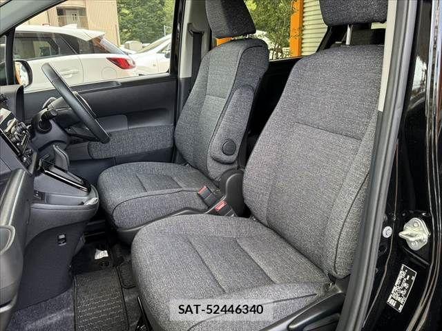 Toyota SIENTA 2022-11 8661583-16